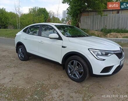 Белый Рено Arkana, объемом двигателя 1.6 л и пробегом 91 тыс. км за 15200 $, фото 1 на Automoto.ua