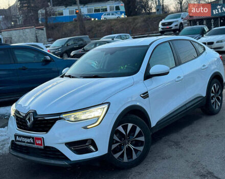 Белый Рено Arkana, объемом двигателя 1.6 л и пробегом 240 тыс. км за 19940 $, фото 1 на Automoto.ua