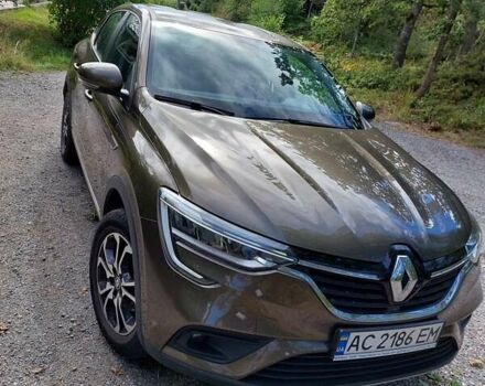 Коричневый Рено Arkana, объемом двигателя 1.3 л и пробегом 35 тыс. км за 20000 $, фото 1 на Automoto.ua