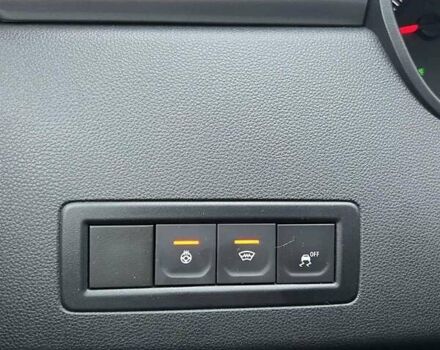 Сірий Рено Arkana, об'ємом двигуна 1.6 л та пробігом 76 тис. км за 14000 $, фото 3 на Automoto.ua