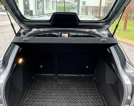 Сірий Рено Arkana, об'ємом двигуна 1.6 л та пробігом 76 тис. км за 14000 $, фото 9 на Automoto.ua