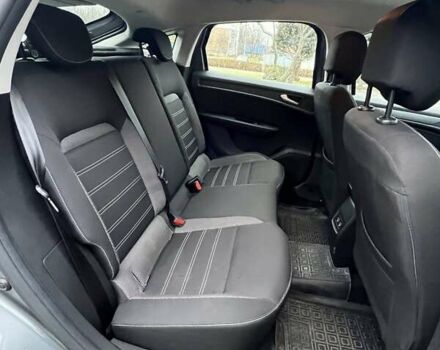 Сірий Рено Arkana, об'ємом двигуна 1.6 л та пробігом 76 тис. км за 14000 $, фото 7 на Automoto.ua