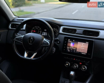 Сірий Рено Arkana, об'ємом двигуна 1.6 л та пробігом 88 тис. км за 16800 $, фото 12 на Automoto.ua