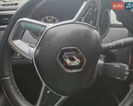 Серый Рено Arkana, объемом двигателя 1.6 л и пробегом 87 тыс. км за 18000 $, фото 9 на Automoto.ua