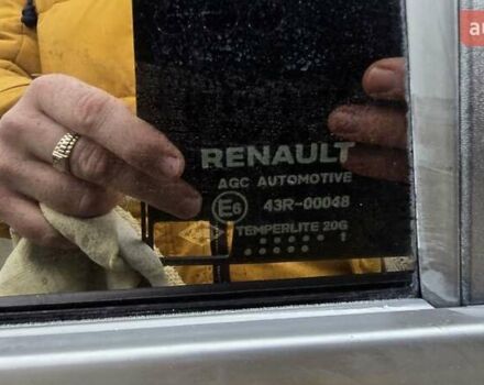 Серый Рено Arkana, объемом двигателя 1.6 л и пробегом 64 тыс. км за 17500 $, фото 22 на Automoto.ua