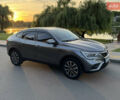Серый Рено Arkana, объемом двигателя 1.6 л и пробегом 86 тыс. км за 17500 $, фото 4 на Automoto.ua