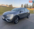 Серый Рено Arkana, объемом двигателя 1.6 л и пробегом 70 тыс. км за 16500 $, фото 2 на Automoto.ua