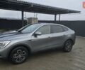 Серый Рено Arkana, объемом двигателя 1.6 л и пробегом 64 тыс. км за 17500 $, фото 3 на Automoto.ua