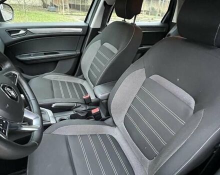 Сірий Рено Arkana, об'ємом двигуна 1.6 л та пробігом 76 тис. км за 14000 $, фото 1 на Automoto.ua