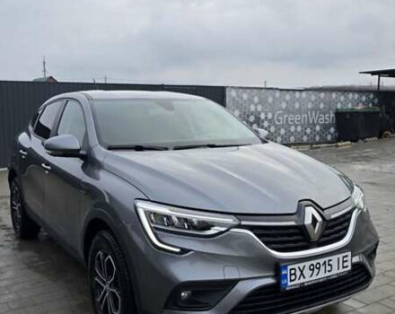 Серый Рено Arkana, объемом двигателя 1.6 л и пробегом 64 тыс. км за 17500 $, фото 1 на Automoto.ua