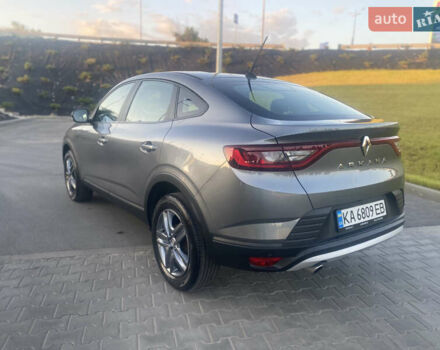 Серый Рено Arkana, объемом двигателя 1.6 л и пробегом 70 тыс. км за 16500 $, фото 5 на Automoto.ua
