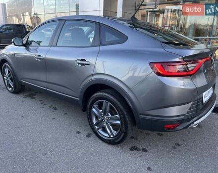 Сірий Рено Arkana, об'ємом двигуна 1.6 л та пробігом 59 тис. км за 15781 $, фото 4 на Automoto.ua