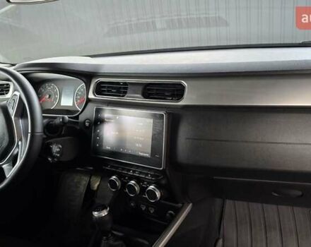 Серый Рено Arkana, объемом двигателя 1.6 л и пробегом 64 тыс. км за 17500 $, фото 29 на Automoto.ua