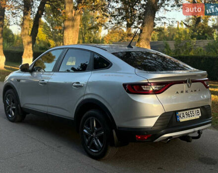 Серый Рено Arkana, объемом двигателя 1.6 л и пробегом 105 тыс. км за 16500 $, фото 6 на Automoto.ua