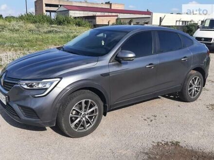 Рено Arkana 2020 у Кропивницькому (Кіровограді) на Automoto.ua Сірий Рено Arkana, об'ємом двигуна 1.6 л та пробігом 36 тис. км за 19500 $, фото 1 на Automoto.ua