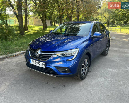 Синий Рено Arkana, объемом двигателя 1.6 л и пробегом 34 тыс. км за 17800 $, фото 1 на Automoto.ua