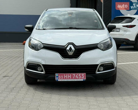 Білий Рено Каптур, об'ємом двигуна 1.5 л та пробігом 220 тис. км за 11950 $, фото 2 на Automoto.ua