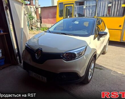 Білий Рено Каптур, об'ємом двигуна 1.5 л та пробігом 17 тис. км за 13800 $, фото 1 на Automoto.ua