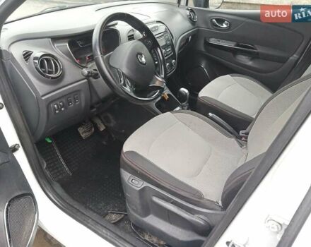 Рено Каптур 2016 в Луцке на Automoto.ua Белый Рено Каптур, объемом двигателя 1.46 л и пробегом 210 тыс. км за 8500 $, фото 8 на Automoto.ua