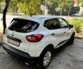 Белый Рено Каптур, объемом двигателя 1.5 л и пробегом 220 тыс. км за 11200 $, фото 3 на Automoto.ua