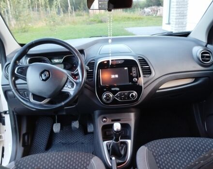 Білий Рено Каптур, об'ємом двигуна 1.5 л та пробігом 270 тис. км за 13000 $, фото 1 на Automoto.ua
