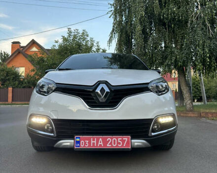 Белый Рено Каптур, объемом двигателя 1.46 л и пробегом 102 тыс. км за 13700 $, фото 25 на Automoto.ua