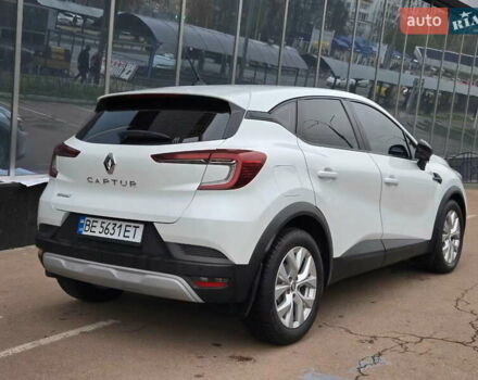 Белый Рено Каптур, объемом двигателя 1.4 л и пробегом 68 тыс. км за 16300 $, фото 6 на Automoto.ua