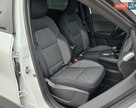 Белый Рено Каптур, объемом двигателя 1.4 л и пробегом 68 тыс. км за 16700 $, фото 10 на Automoto.ua