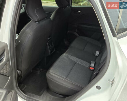 Рено Каптур 2021 в Киеве на Automoto.ua Белый Рено Каптур, объемом двигателя 1.33 л и пробегом 68 тыс. км за 17900 $, фото 14 на Automoto.ua