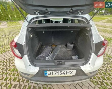 Білий Рено Каптур, об'ємом двигуна 1.33 л та пробігом 29 тис. км за 19000 $, фото 12 на Automoto.ua