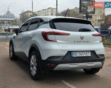 Белый Рено Каптур, объемом двигателя 1.4 л и пробегом 68 тыс. км за 16300 $, фото 8 на Automoto.ua