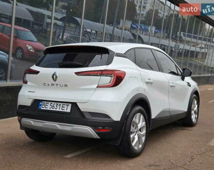 Рено Каптур 2021 в Киеве на Automoto.ua Белый Рено Каптур, объемом двигателя 1.33 л и пробегом 68 тыс. км за 17900 $, фото 8 на Automoto.ua