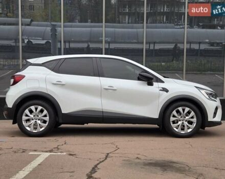 Белый Рено Каптур, объемом двигателя 1.4 л и пробегом 68 тыс. км за 16700 $, фото 6 на Automoto.ua