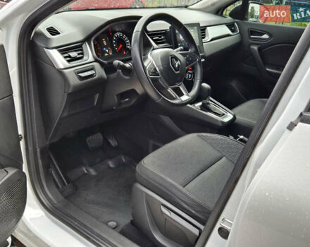 Рено Каптур 2021 в Киеве на Automoto.ua Белый Рено Каптур, объемом двигателя 1.33 л и пробегом 68 тыс. км за 17900 $, фото 11 на Automoto.ua