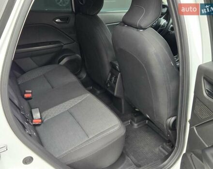 Белый Рено Каптур, объемом двигателя 1.4 л и пробегом 68 тыс. км за 16700 $, фото 11 на Automoto.ua