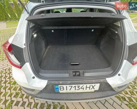 Білий Рено Каптур, об'ємом двигуна 1.33 л та пробігом 29 тис. км за 19000 $, фото 11 на Automoto.ua