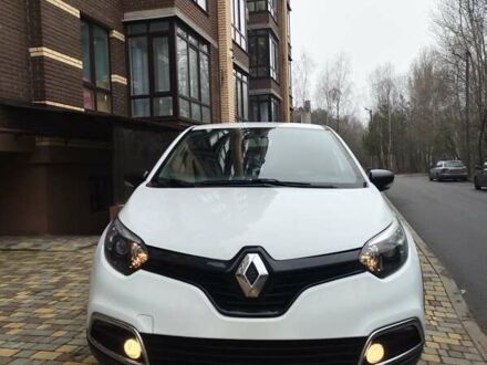 Белый Рено Каптур, объемом двигателя 1.46 л и пробегом 217 тыс. км за 8900 $, фото 1 на Automoto.ua