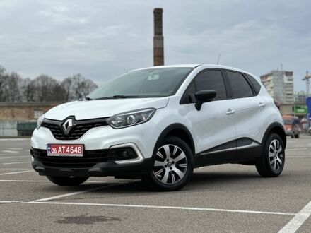 Рено Каптур 2018 в Житомире на Automoto.ua Белый Рено Каптур, объемом двигателя 1.5 л и пробегом 178 тыс. км за 12950 $, фото 1 на Automoto.ua