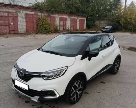 Белый Рено Каптур, объемом двигателя 1.5 л и пробегом 62 тыс. км за 10500 $, фото 1 на Automoto.ua