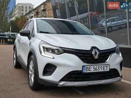 Білий Рено Каптур, об'ємом двигуна 1.33 л та пробігом 68 тис. км за 17900 $, фото 1 на Automoto.ua