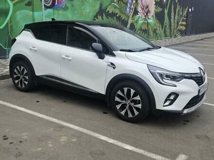 Белый Рено Каптур, объемом двигателя 1.33 л и пробегом 33 тыс. км за 20500 $, фото 1 на Automoto.ua