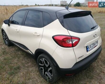 Бежевый Рено Каптур, объемом двигателя 1.46 л и пробегом 126 тыс. км за 11000 $, фото 5 на Automoto.ua