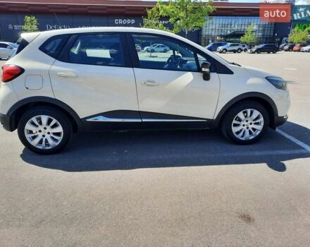 Бежевый Рено Каптур, объемом двигателя 1.2 л и пробегом 183 тыс. км за 9700 $, фото 8 на Automoto.ua