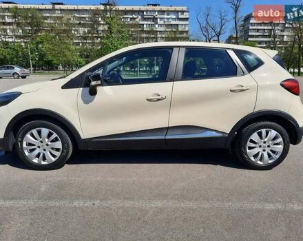 Бежевый Рено Каптур, объемом двигателя 1.2 л и пробегом 183 тыс. км за 9700 $, фото 11 на Automoto.ua