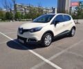 Бежевый Рено Каптур, объемом двигателя 1.2 л и пробегом 183 тыс. км за 9700 $, фото 1 на Automoto.ua