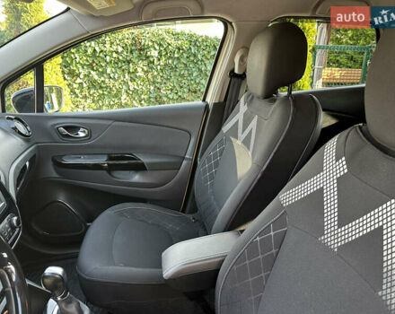 Бежевый Рено Каптур, объемом двигателя 1.46 л и пробегом 100 тыс. км за 13200 $, фото 43 на Automoto.ua