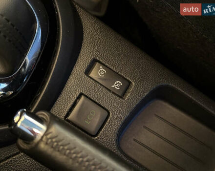 Бежевый Рено Каптур, объемом двигателя 1.46 л и пробегом 100 тыс. км за 13200 $, фото 54 на Automoto.ua