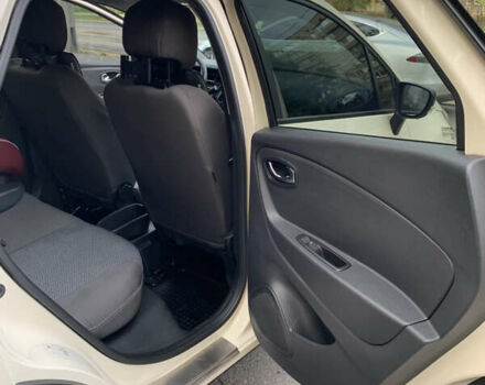 Бежевий Рено Каптур, об'ємом двигуна 1.46 л та пробігом 115 тис. км за 13500 $, фото 7 на Automoto.ua