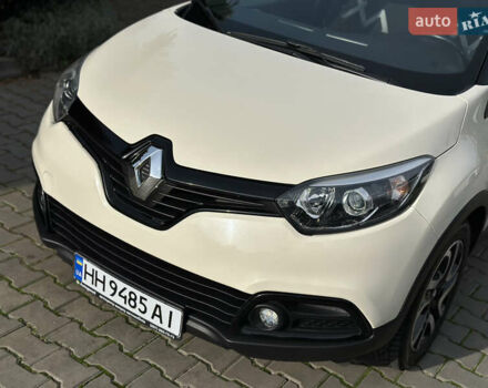 Бежевый Рено Каптур, объемом двигателя 1.46 л и пробегом 100 тыс. км за 13200 $, фото 20 на Automoto.ua