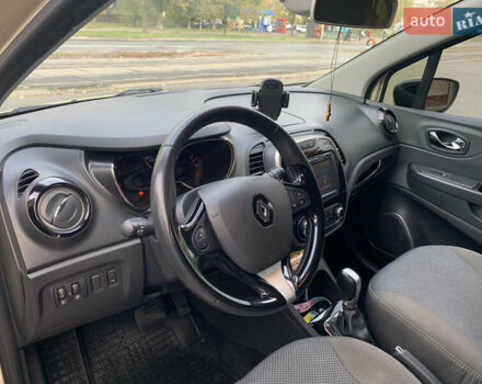 Бежевий Рено Каптур, об'ємом двигуна 1.46 л та пробігом 115 тис. км за 13500 $, фото 5 на Automoto.ua